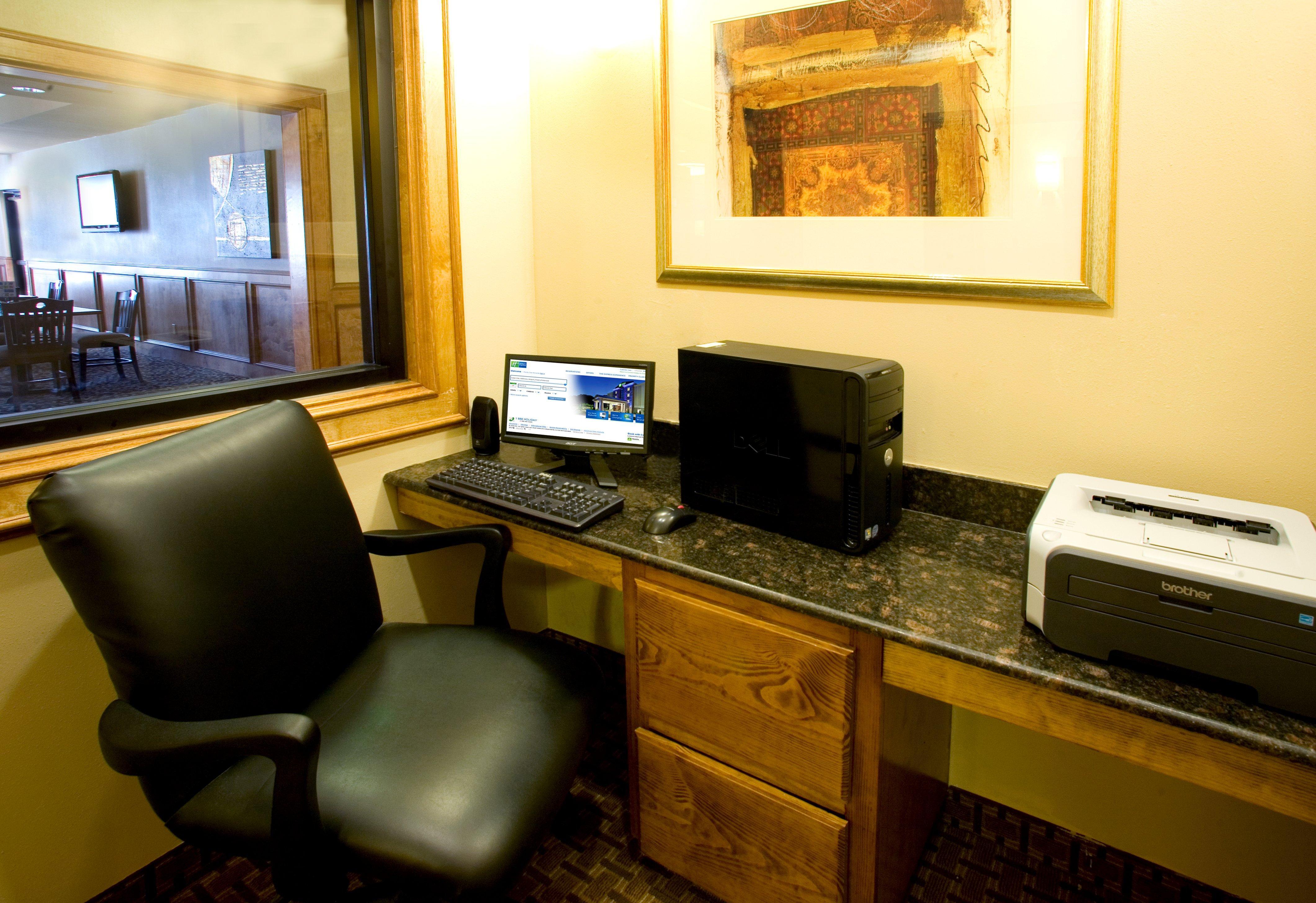 Holiday Inn Express Hotel And Suites Kingsville By Ihg Fasiliteter bilde